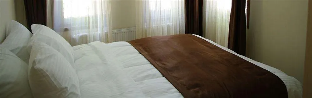 Gulhane Apartments غومْبيت