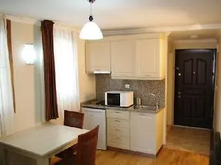 Gulhane Apartments غومْبيت تركيا