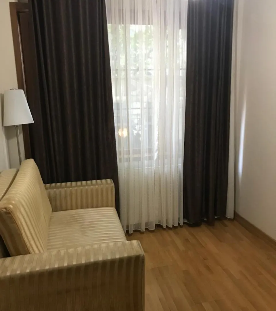 Gulhane Apartments غومْبيت تركيا